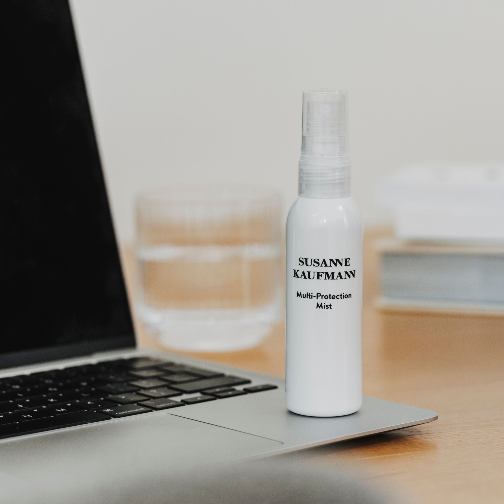 Multi Protection Mist de Susanne Kaufmann Bruma facial protectora - Imagen 2